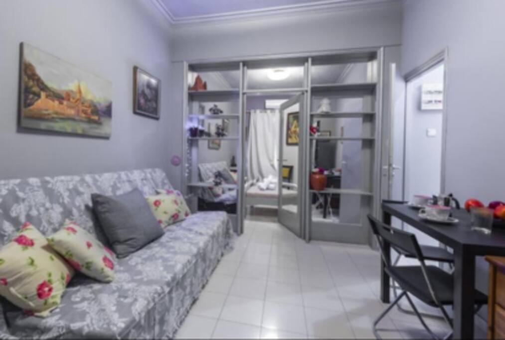 Lovely Two Bedroom Apt In Ampelokipoi Athen Exterior foto